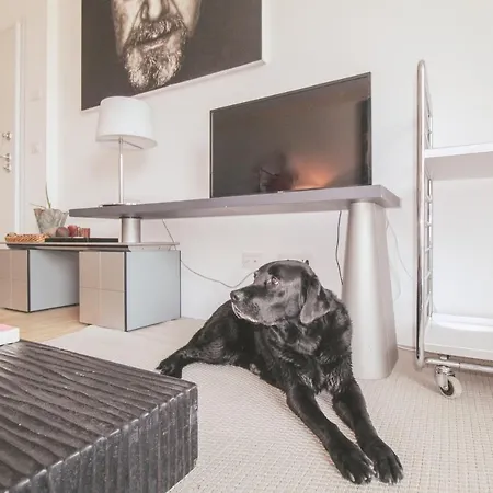 Residenza I Melograni - * دومازو