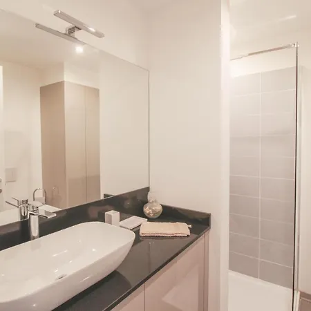 Residenza I Melograni - شقة