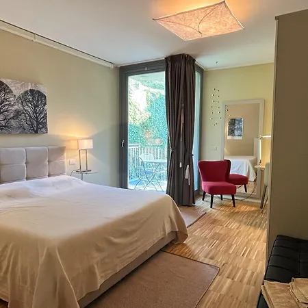 Residenza I Melograni - *