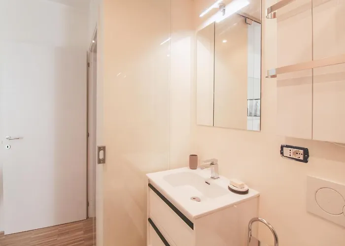 Residenza I Melograni - *