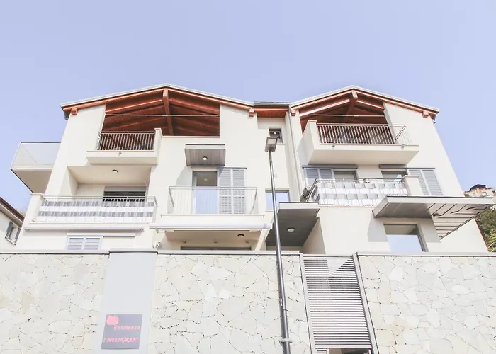 公寓 Residenza I Melograni -
