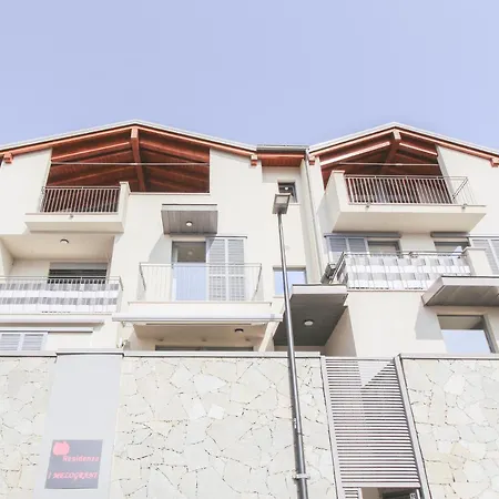 Apartament Residenza I Melograni -