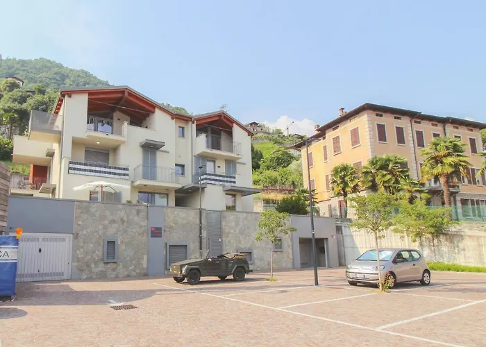 Апартаменты Residenza I Melograni - *